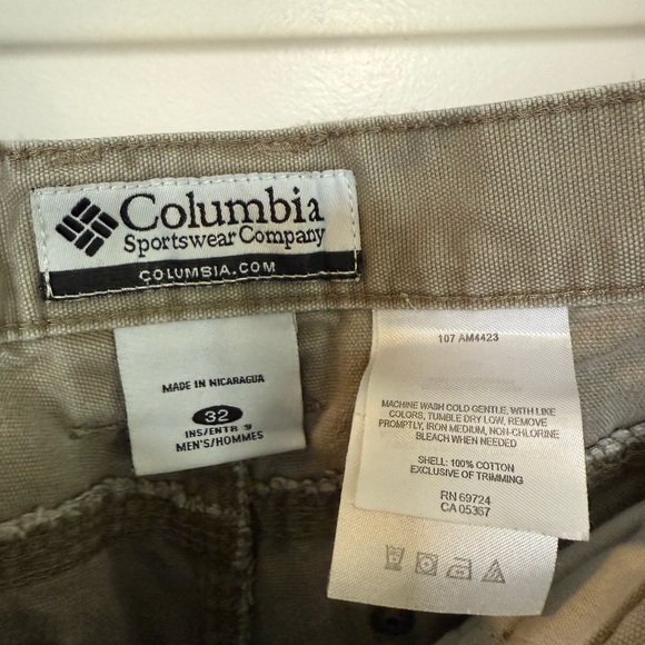 Columbia Men's Khaki Cargo Shorts - Picture 5 of 5